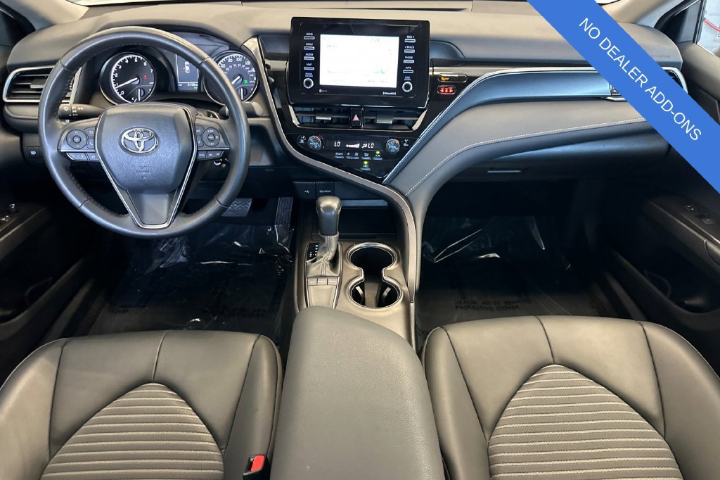 Used 2024 Toyota Camry SE FWD image 14