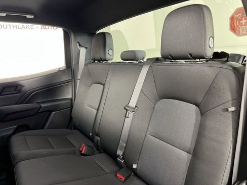 Used 2023 Chevrolet Colorado W/T image 22