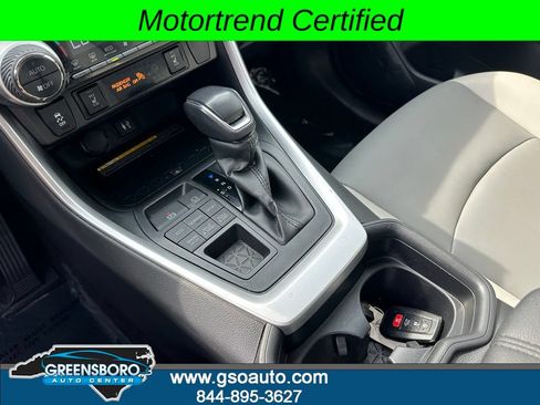 Used 2019 Toyota RAV4 XLE Premium AWD/4WD image 34