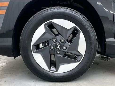Certified 2024 Hyundai Kona SEL FWD image 10