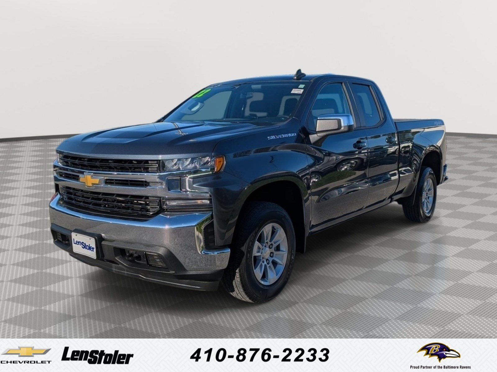 Used 2022 Chevrolet Silverado 1500 LT w/ Bed Protection Package AWD/4WD image 1