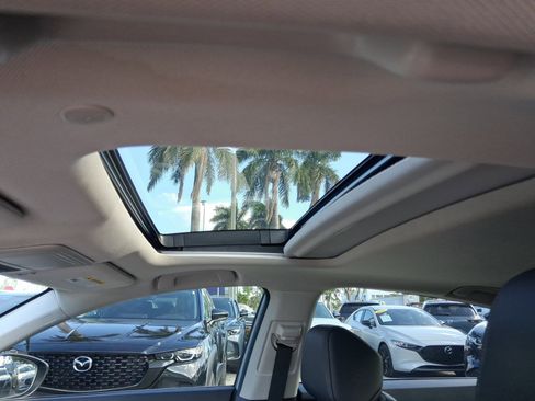 Used 2024 Honda Accord EX-L image 11