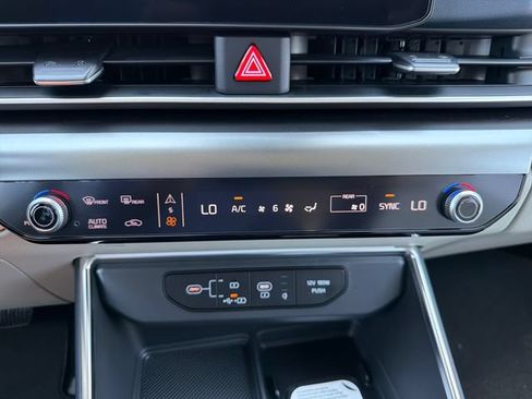 New 2026 Kia Carnival SX Prestige FWD image 14