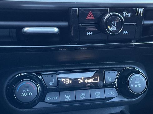 New 2026 Nissan Kicks SV w/ SV Premium Package image 31