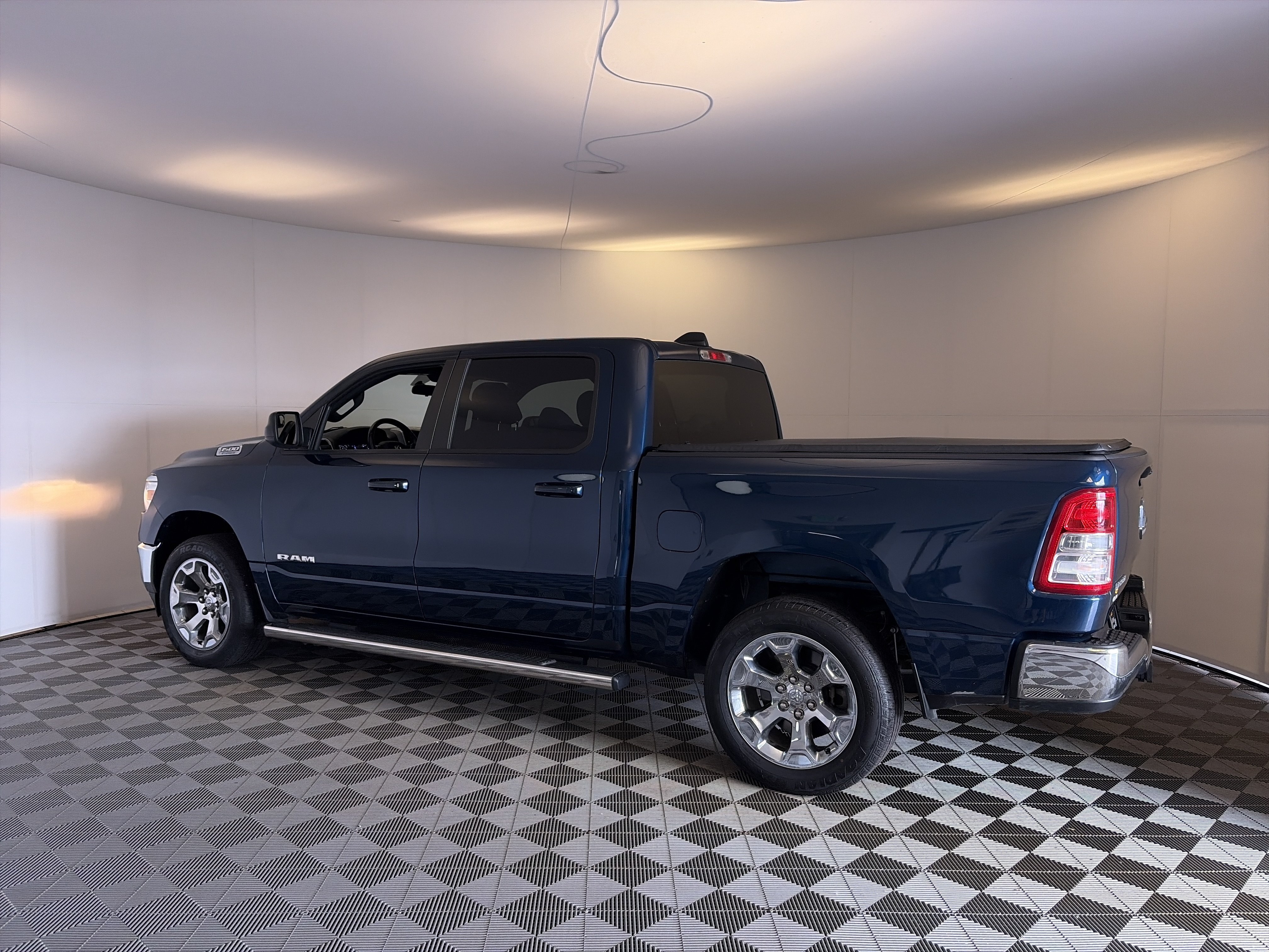 Used 2022 RAM 1500 Big Horn AWD/4WD image 32