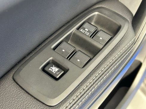 Used 2021 Ford Ranger Lariat w/ Tremor Off-Road Package image 36