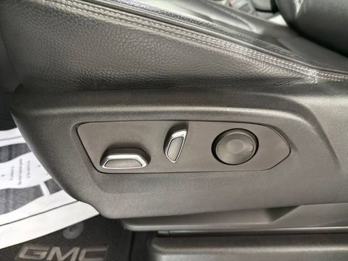 Used 2023 GMC Yukon Denali AWD/4WD image 20