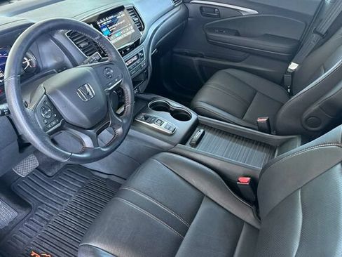 Used 2023 Honda Passport TrailSport image 10
