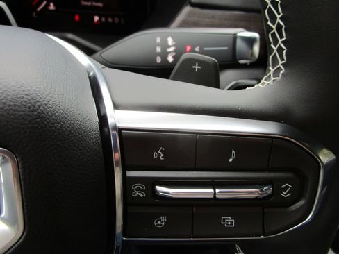 New 2026 GMC Acadia Denali image 48