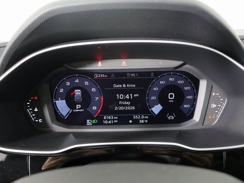 Certified 2025 Audi Q3 2.0T Premium w/ Convenience Package image 34