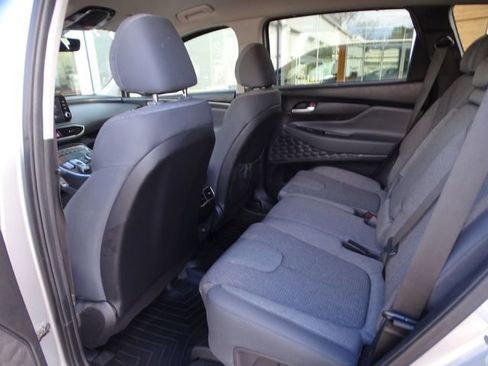 Used 2022 Hyundai Santa Fe SEL w/ Convenience Package image 18