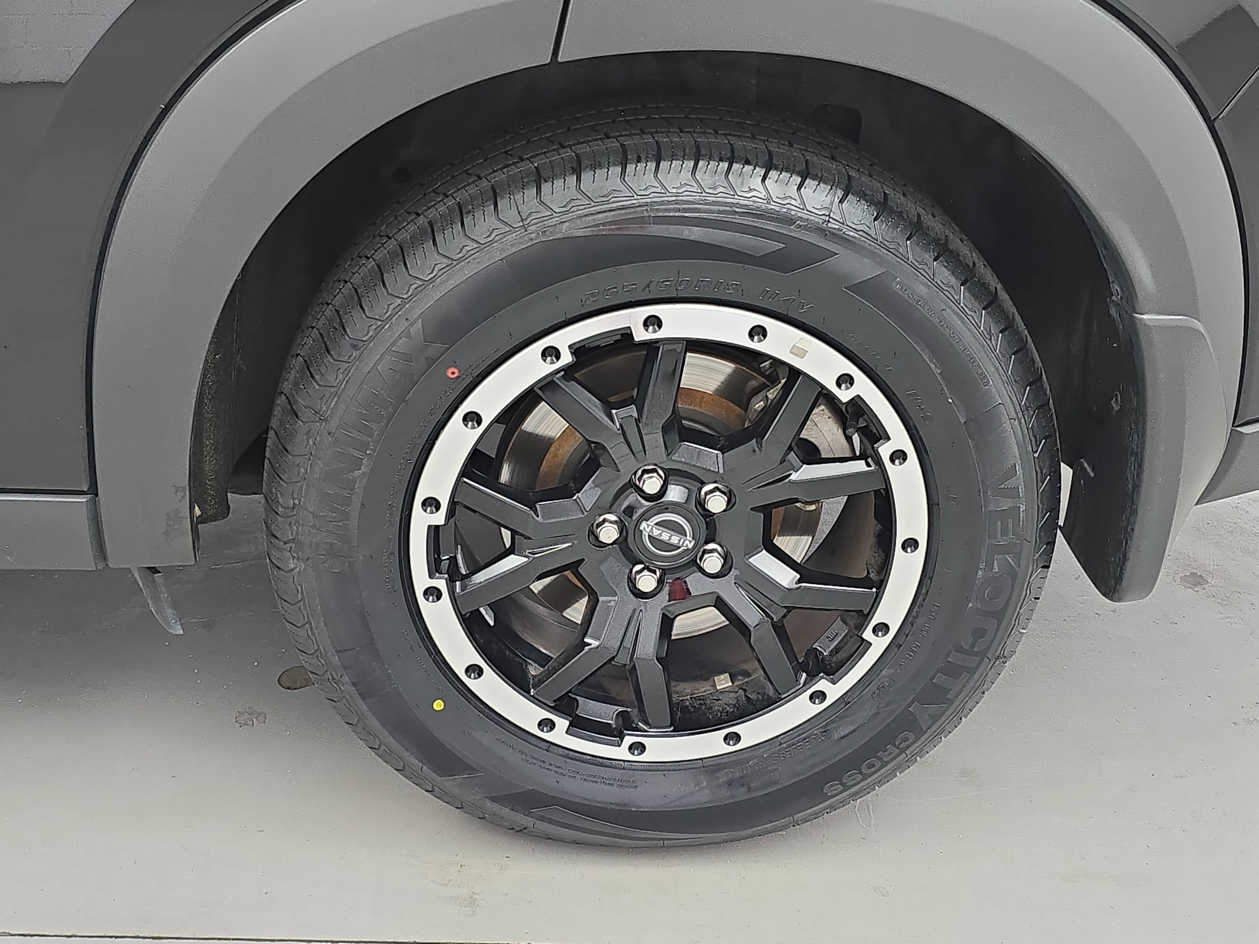 Used 2024 Nissan Pathfinder Rock Creek AWD/4WD image 32