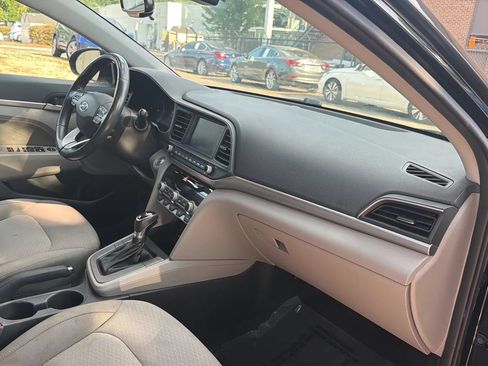 Used 2019 Hyundai Elantra Value Edition FWD image 20