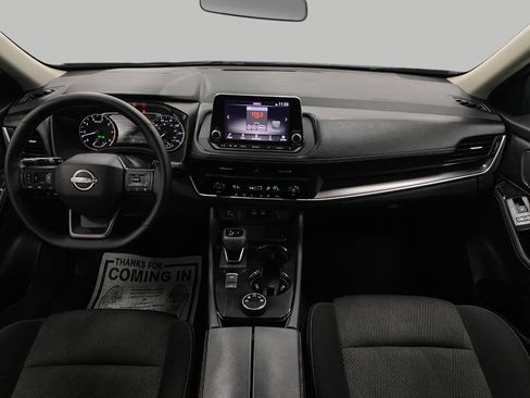 Certified 2025 Nissan Rogue SV image 21