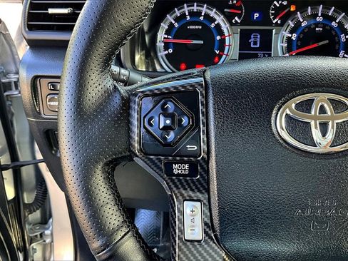 Used 2019 Toyota 4Runner SR5 image 11