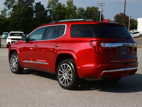 Used 2023 GMC Acadia Denali w/ Denali Ultimate Package FWD image 5