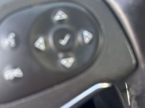 Used 2018 Chevrolet Impala LT image 19