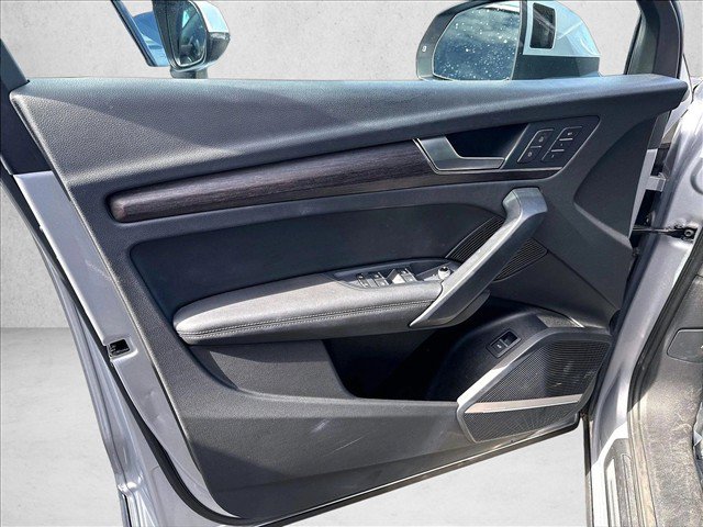 Used 2022 Audi Q5 2.0T Premium Plus AWD/4WD image 17