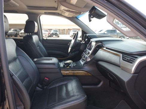 Used 2017 GMC Yukon XL Denali w/ Open Road Package AWD/4WD image 38