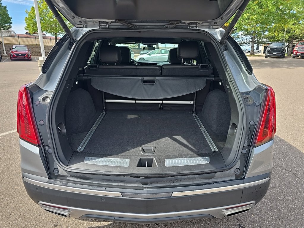 Used 2025 Cadillac XT5 Premium Luxury AWD/4WD image 13