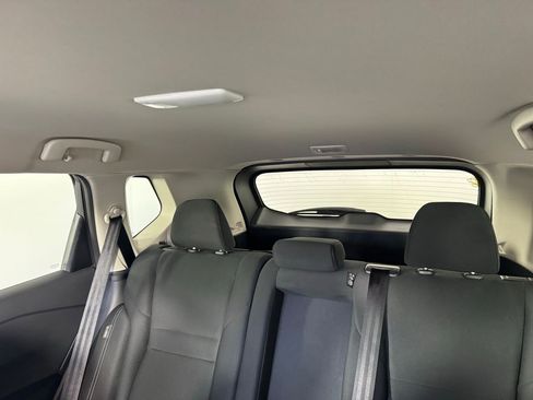 Used 2024 Nissan Rogue S image 4