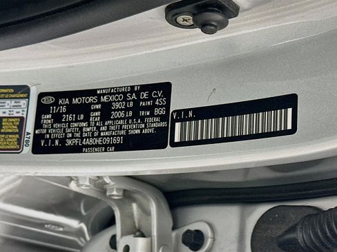 Used 2017 Kia Forte EX FWD image 12