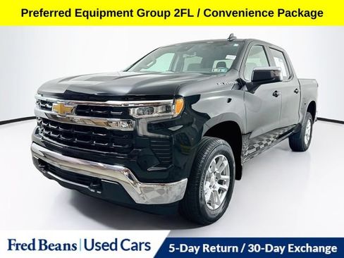 Used 2023 Chevrolet Silverado 1500 LT AWD/4WD image 4