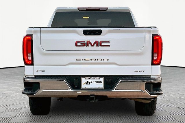 Used 2025 GMC Sierra 1500 SLT AWD/4WD image 6