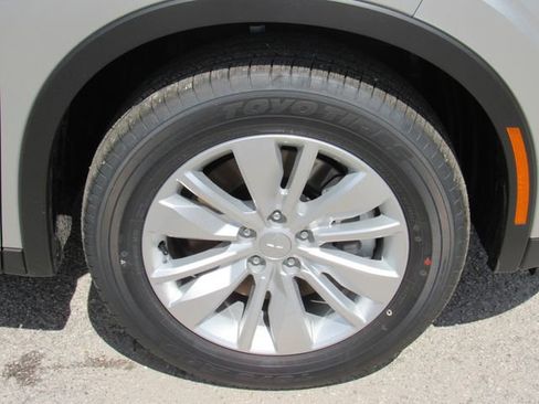 New 2026 Mitsubishi Outlander ES FWD image 10