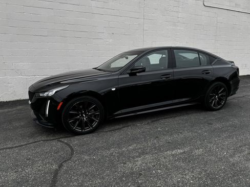 Used 2022 Cadillac CT5 Sport image 1