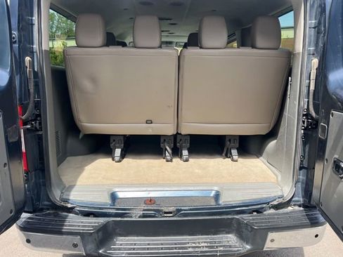 Used 2021 Nissan NV 3500 SL RWD image 15