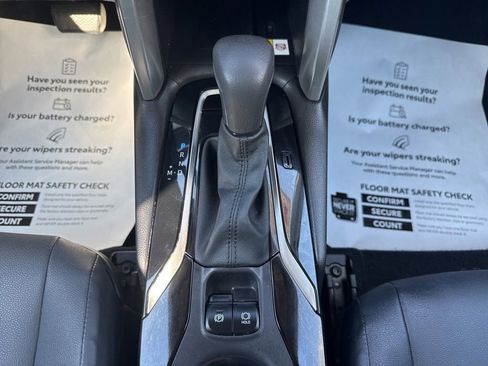 Certified 2023 Toyota Corolla Cross XLE w/ Convenience Package FWD image 25