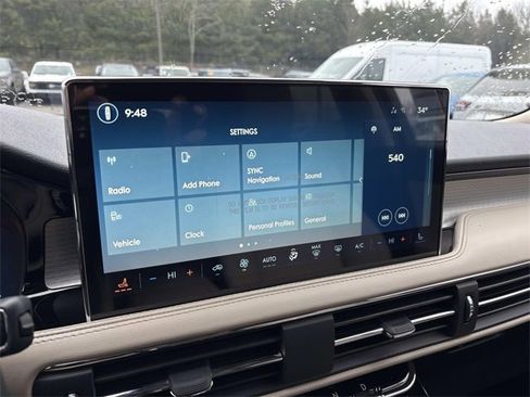 New 2026 Lincoln Corsair Premiere image 28