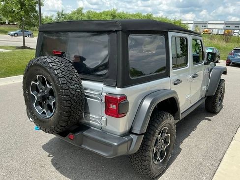 Used 2023 Jeep Wrangler Unlimited Rubicon 4xe w/ Cold Weather Group AWD/4WD image 5