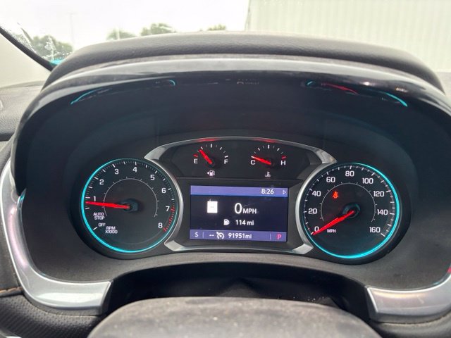 Used 2021 Chevrolet Traverse Premier w/ LPO, 'HIT The Road' Package AWD/4WD image 9