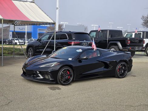 Used 2023 Chevrolet Corvette Stingray Premium Conv w/ Z51 Performance Package image 9
