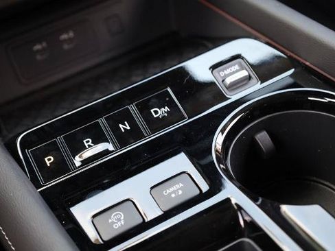 Used 2025 Nissan Murano SL AWD/4WD image 19