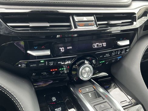 New 2026 Acura MDX w/Advance Package image 18