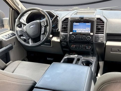 Used 2017 Ford F150 XLT w/ Equipment Group 302A Luxury AWD/4WD image 19