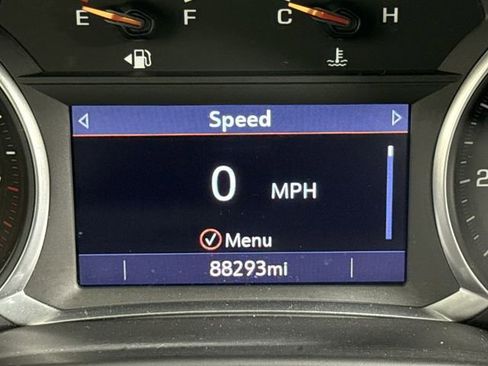 Used 2021 GMC Acadia SLT w/ Premium Package image 22