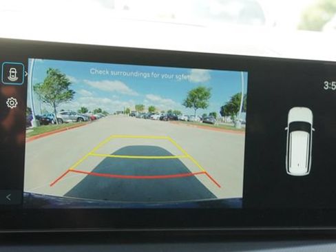 Used 2026 Hyundai Santa Fe SEL FWD image 24