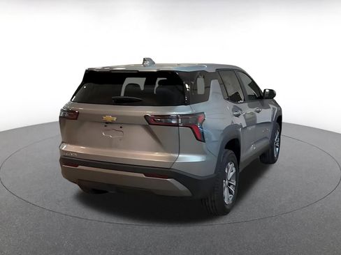 Used 2025 Chevrolet Equinox LT image 12