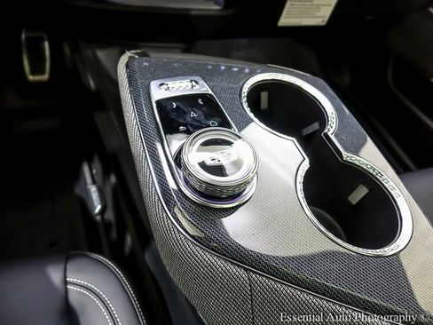 New 2026 Cadillac Optiq Luxury 1 image 18