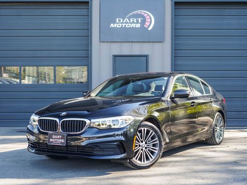 Used 2019 BMW 540i xDrive w/ Convenience Package image 3