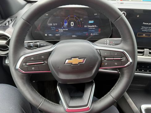 Used 2026 Chevrolet Equinox LT w/ Convenience Package II AWD/4WD image 15