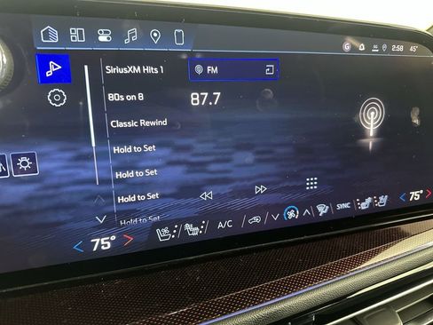 New 2026 Chevrolet Traverse RS AWD/4WD image 13