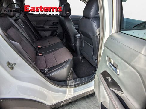 New 2025 Nissan Kicks SR w/ SR Premium Package AWD/4WD image 16