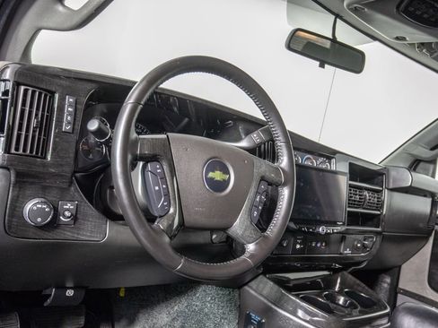 Used 2023 Chevrolet Express 2500 RWD image 14