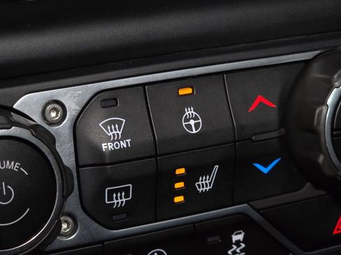 Used 2021 Jeep Gladiator Willys image 30