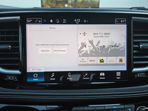 Used 2024 Chrysler Pacifica Touring-L w/ S Appearance Package FWD image 23